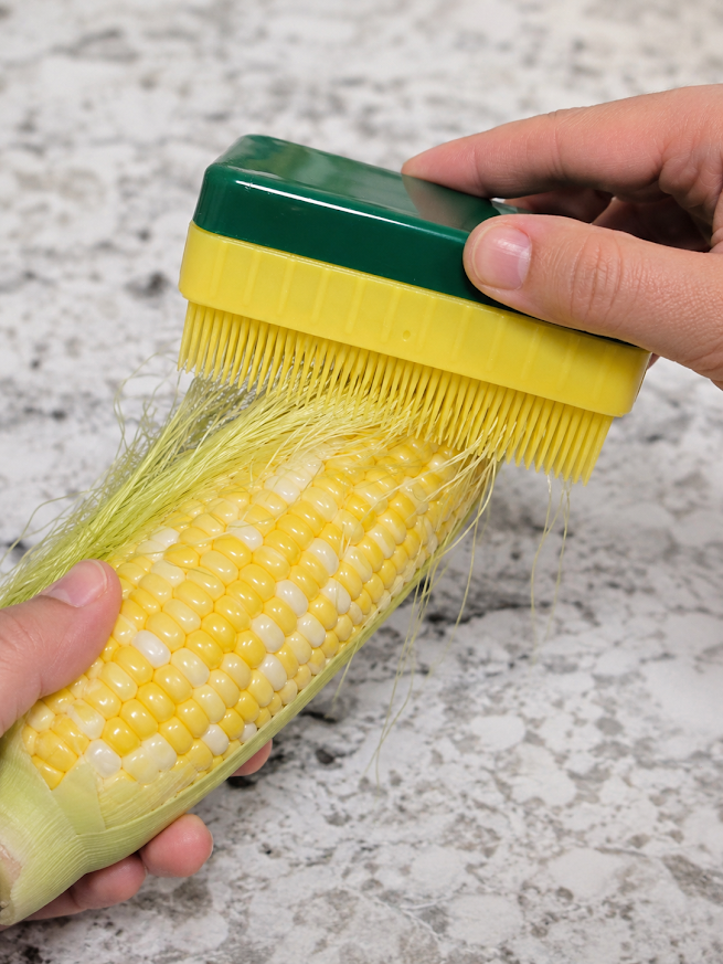 Corn Desilking Brush